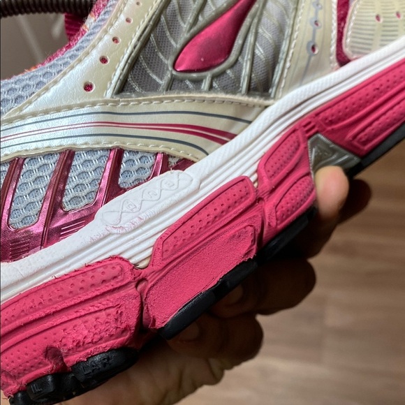 Brooks Glycerin 9 DNA Y2K Running Sneakers “Pink Cream White” - Picture 16 of 17